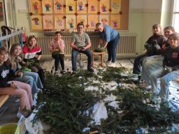 Adventkranzbinden